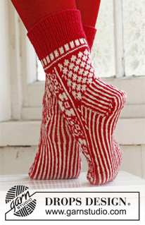 Free patterns - Karácsonyi zoknik és lábbelik / DROPS Extra 0-860